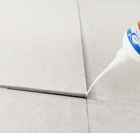 景泰瓷砖空鼓维修公司分享卫生间瓷砖脱落的原因可能有以下几点